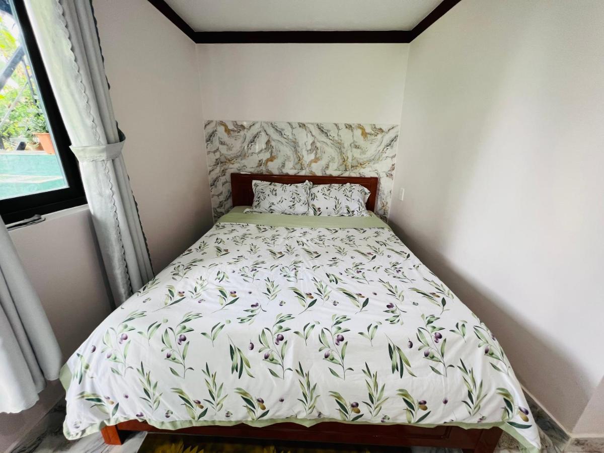 Gio Homestay - Плейку Экстерьер фото